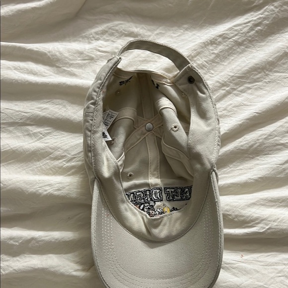 Vintage Disney World Embroidered Cap - Picture 4 of 4